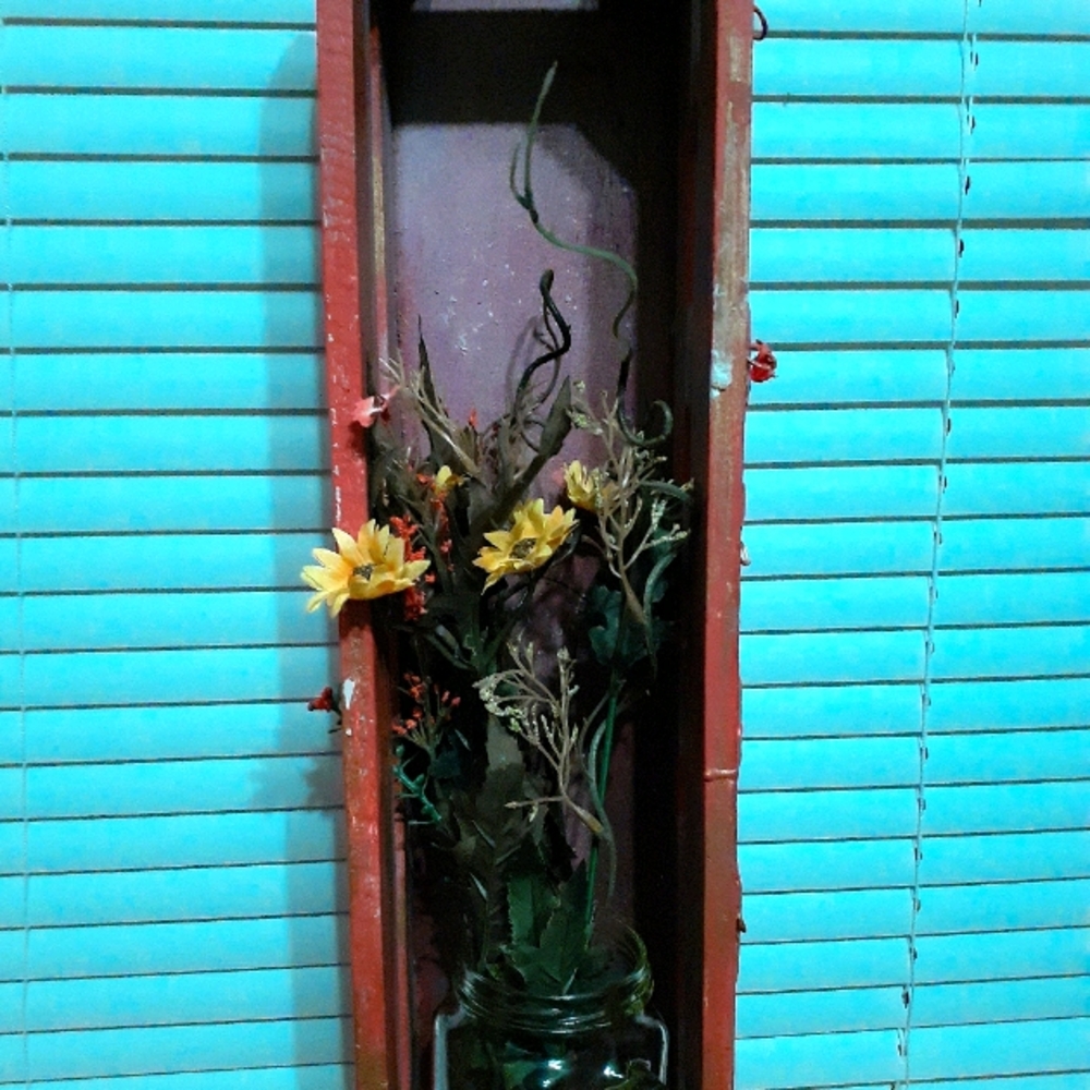 Wooden crate